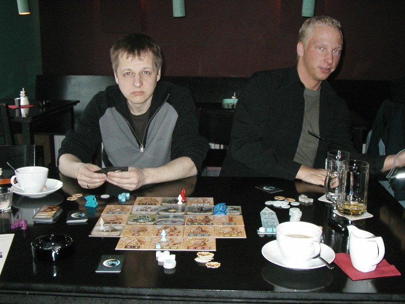 Norddeutsche Liga - 16. Treffen: Blue Moon City mit Tekton Erdbeber und Spielbar Norddeutsche Liga - 16. Treffen: Blue Moon City mit Tekton Erdbeber und Spielbar