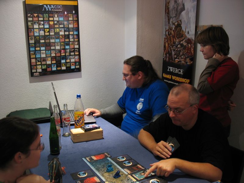 buka pre release - Thelos wird bei der Arbeit beobachtet buka pre release - Thelos wird bei der Arbeit beobachtet